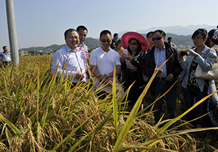 1700970264191123.jpg 1700970260.jpg